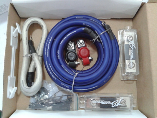 Vrouwelijke-vrouwelijke audiokabel en 4GA RCA-draad voor autoversterker
