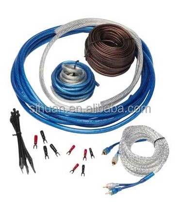 State-of-the-art kabelpakket voor auto-audio-systeem met zacht PVC-mantel en 4 RCA-draden